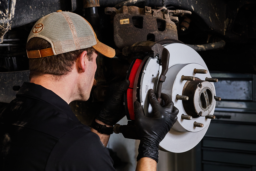 HIGH CARBON ROTORS + SEMI-METALLIC BRAKE PADS