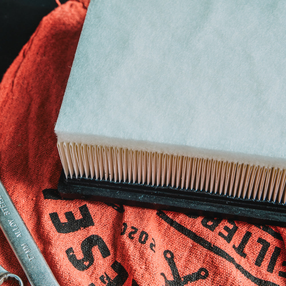 Doc's Diesel Ford 7.3L Powerstroke Air Filter 1999 Lifestyle