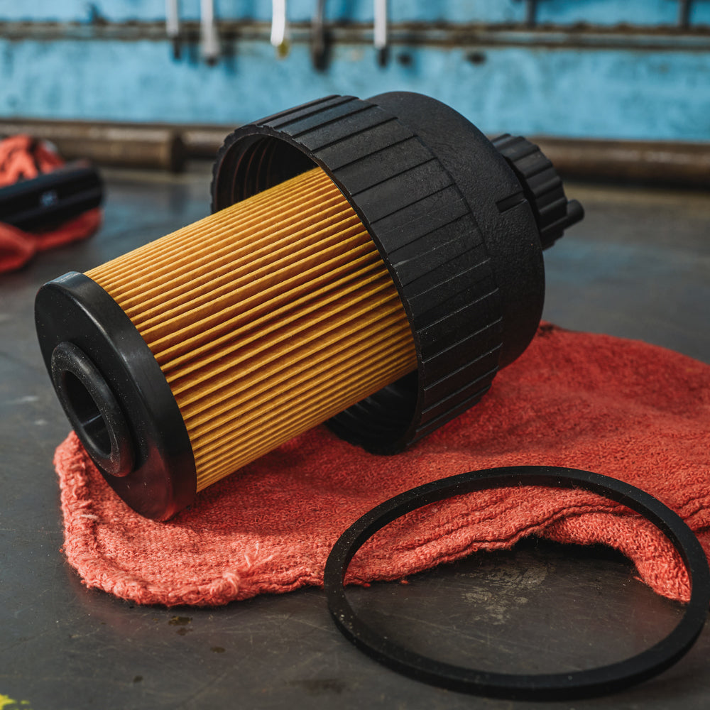 Doc's Diesel 6.5L Duramax Fuel/Water Separator fits late 90's Diesels / 1992-2006 Hummer Lifestyle